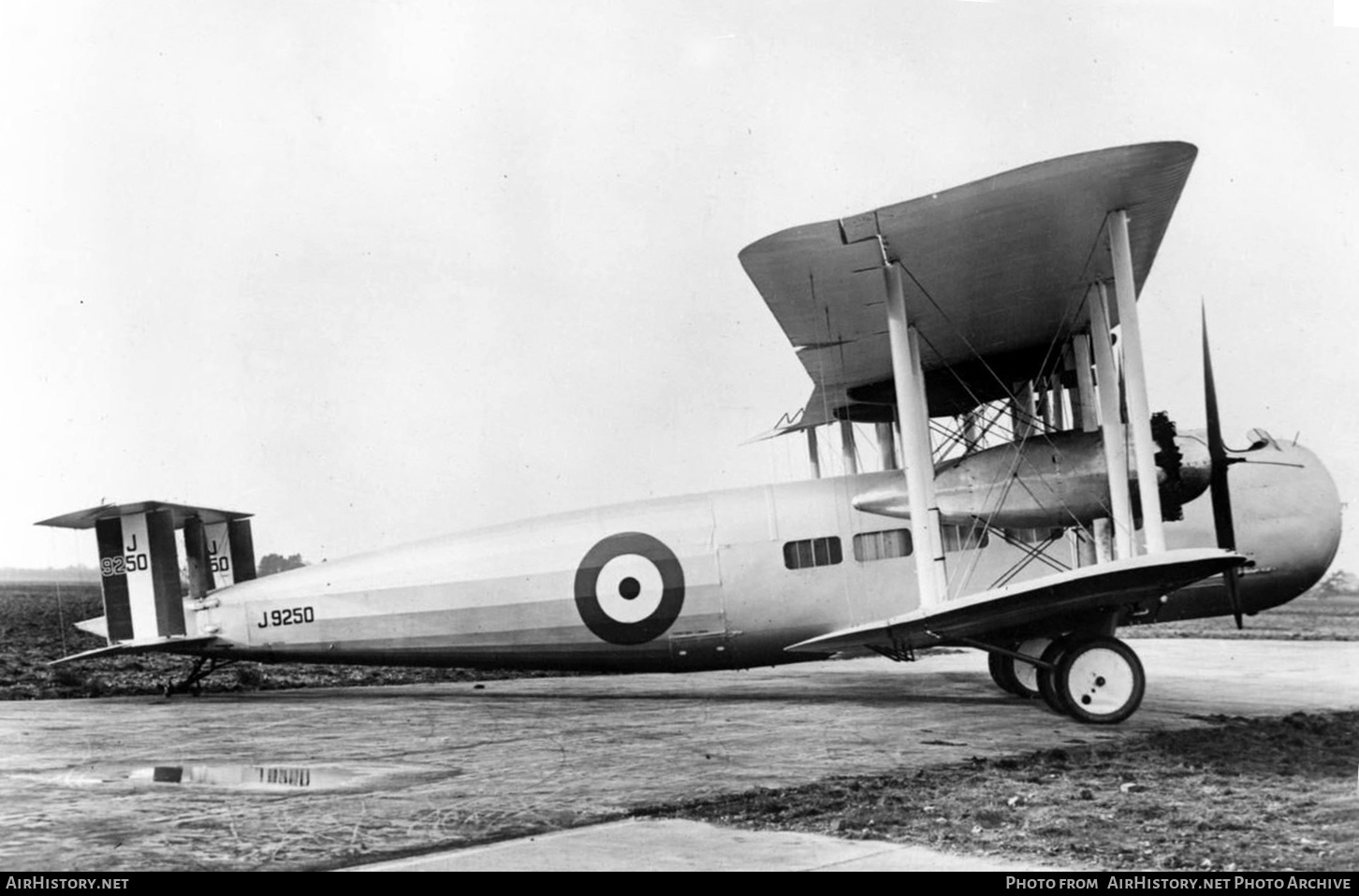 Aircraft Photo of J9250 | Vickers 145 Victoria IV | UK - Air Force | AirHistory.net #728748