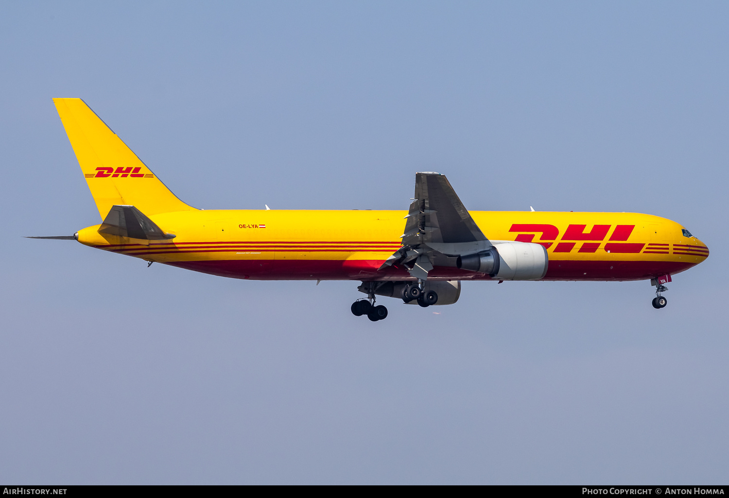 Aircraft Photo of OE-LYA | Boeing 767-3Q8/ER(BDSF) | DHL International | AirHistory.net #728858