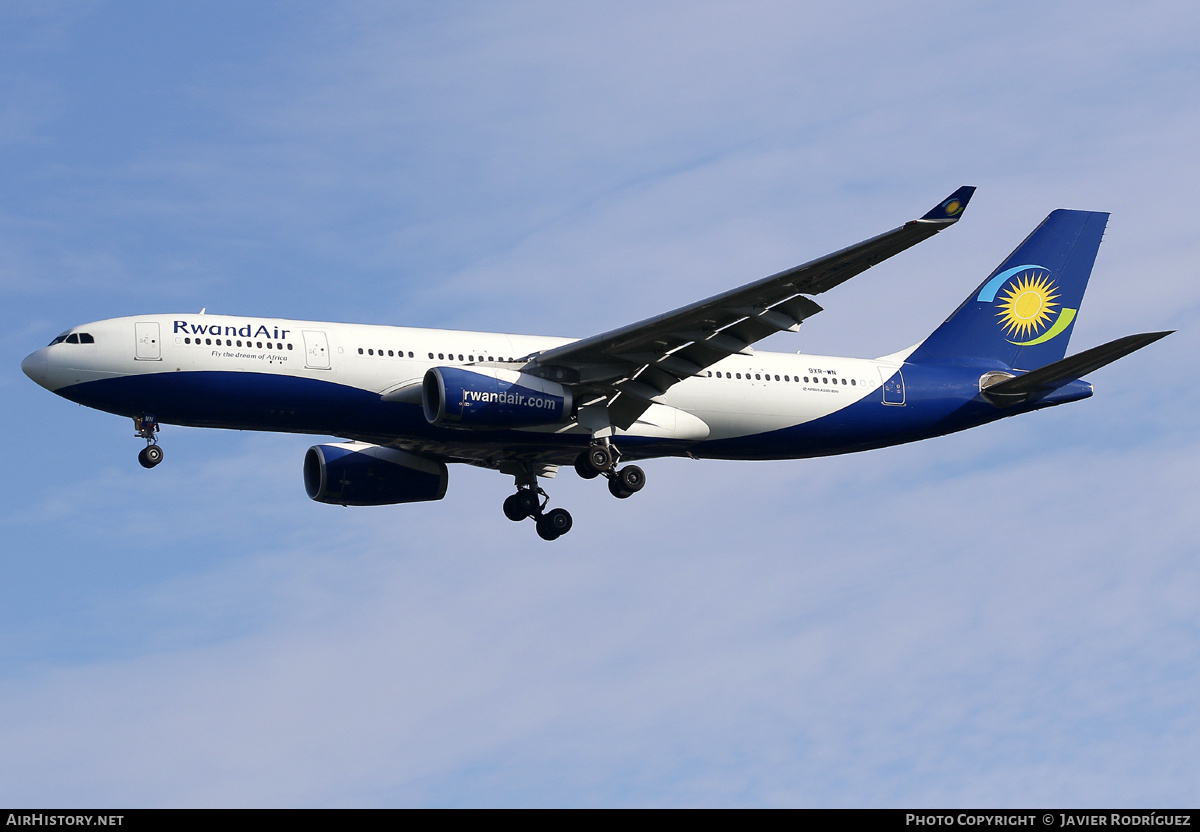 Aircraft Photo of 9XR-WN | Airbus A330-243 | RwandAir | AirHistory.net #728931