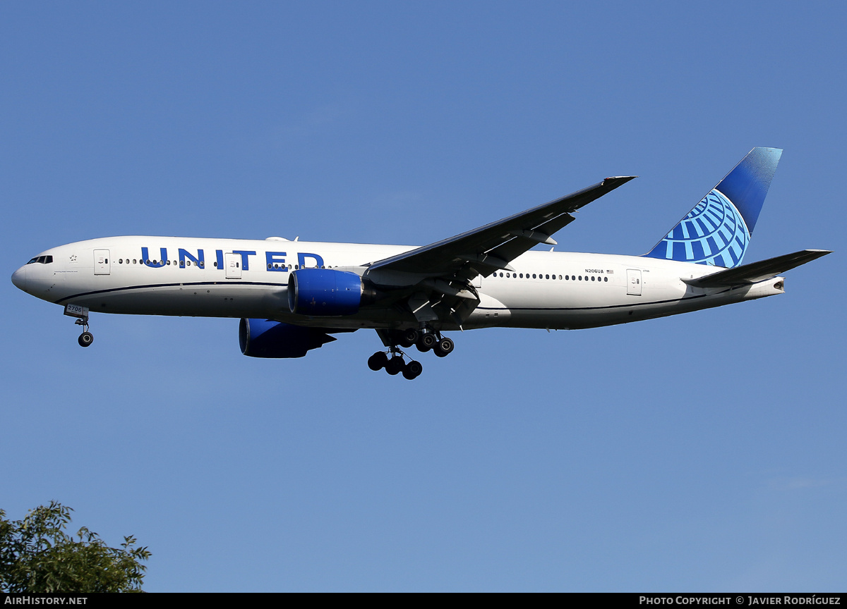 Aircraft Photo of N206UA | Boeing 777-222/ER | United Airlines | AirHistory.net #728934