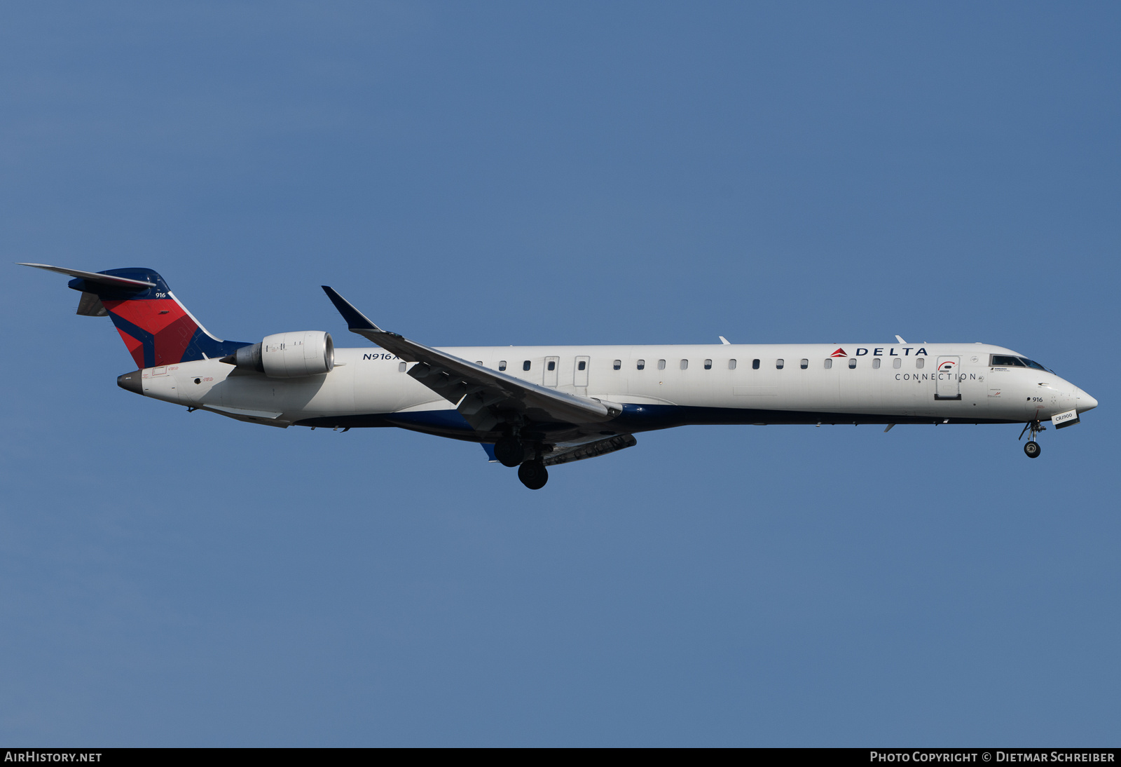 Aircraft Photo of N916XJ | Bombardier CRJ-900LR (CL-600-2D24) | Delta Connection | AirHistory.net #728982
