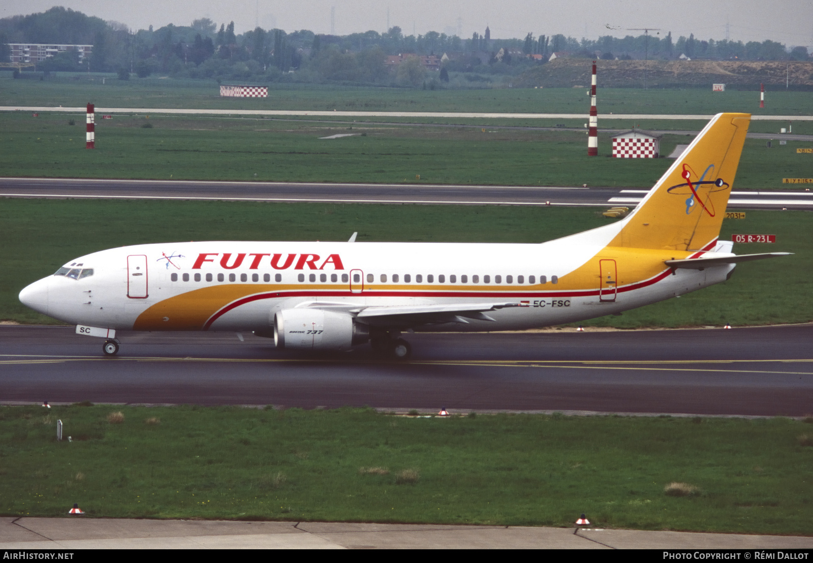 Aircraft Photo of EC-FSC | Boeing 737-348 | Futura International Airways | AirHistory.net #728988