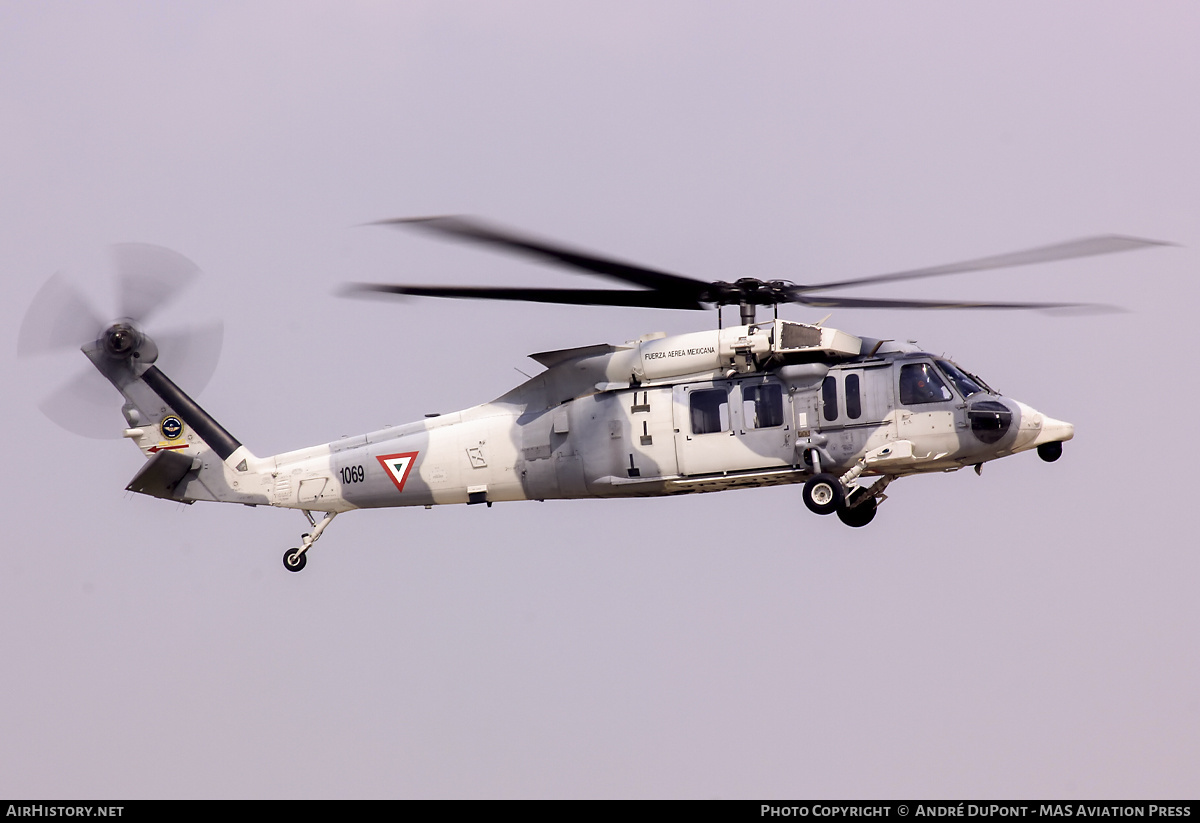 Aircraft Photo of 1069 | Sikorsky UH-60M Black Hawk (S-70A) | Mexico - Air Force | AirHistory.net #728998