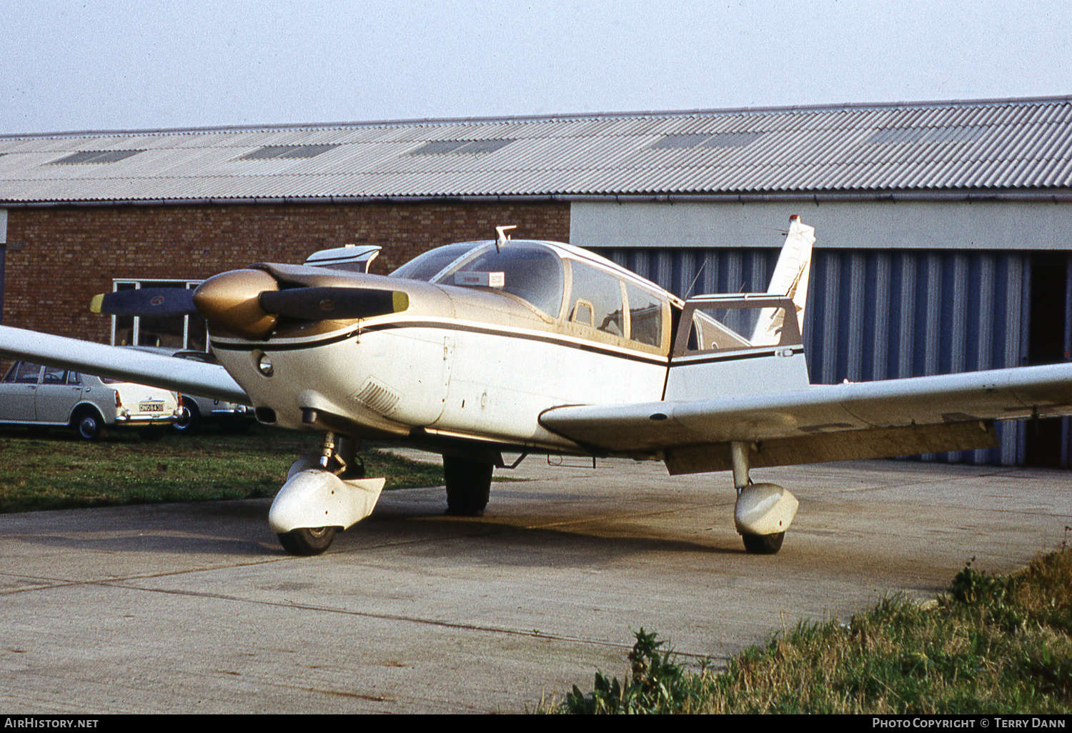 Aircraft Photo of G-ATTY | Piper PA-32-250 Cherokee Six | AirHistory.net #729022