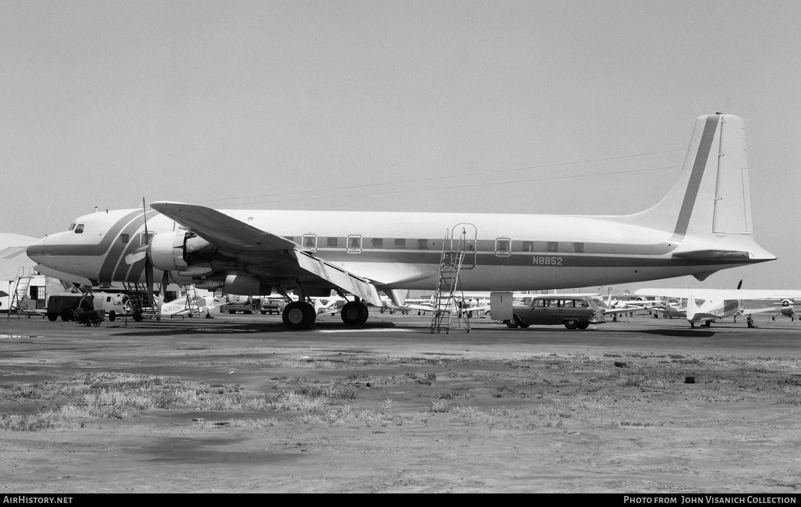 Aircraft Photo of N8852 | Douglas DC-7C | AirHistory.net #729121