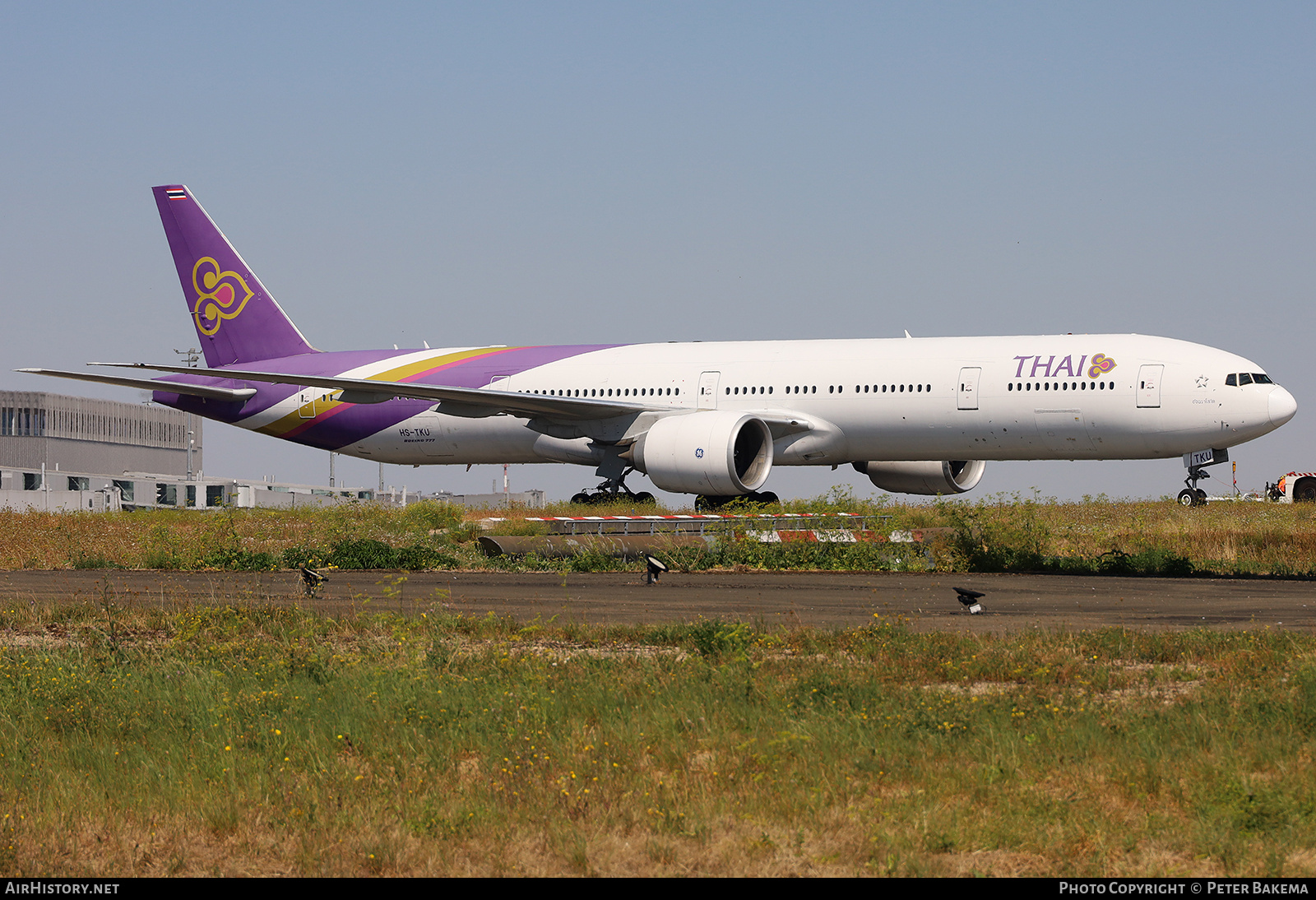 Aircraft Photo of HS-TKU | Boeing 777-3D7/ER | Thai Airways International | AirHistory.net #729203