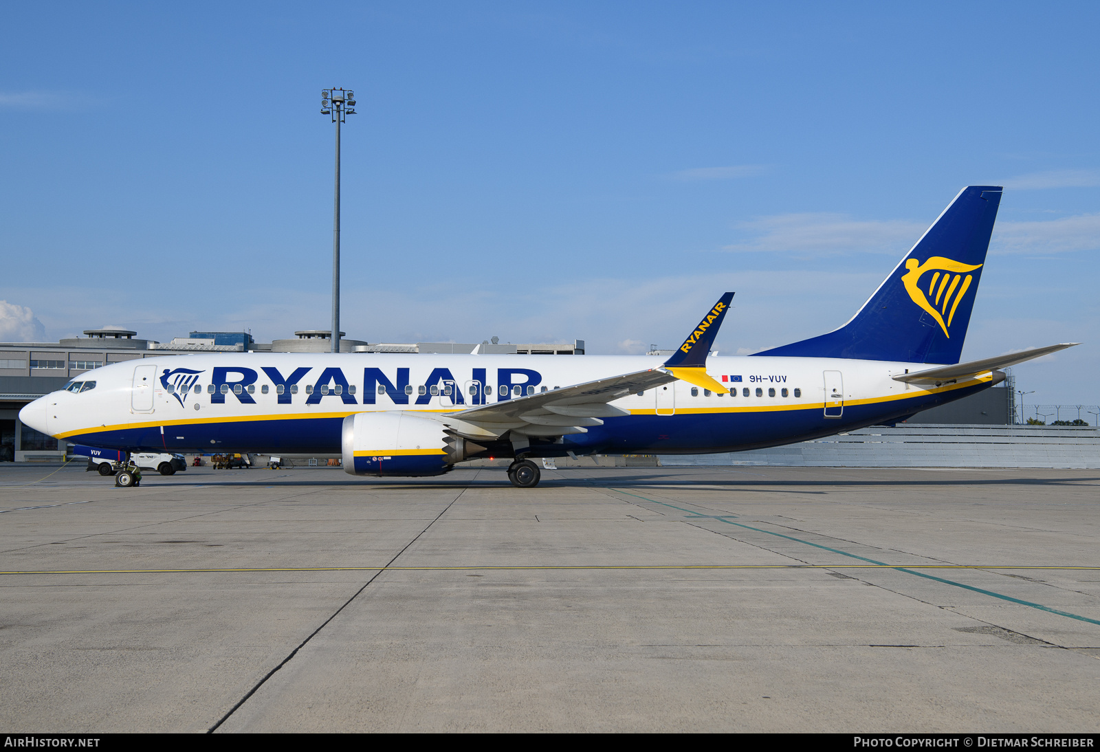 Aircraft Photo of 9H-VUV | Boeing 737-8200 Max 200 | Ryanair | AirHistory.net #729259