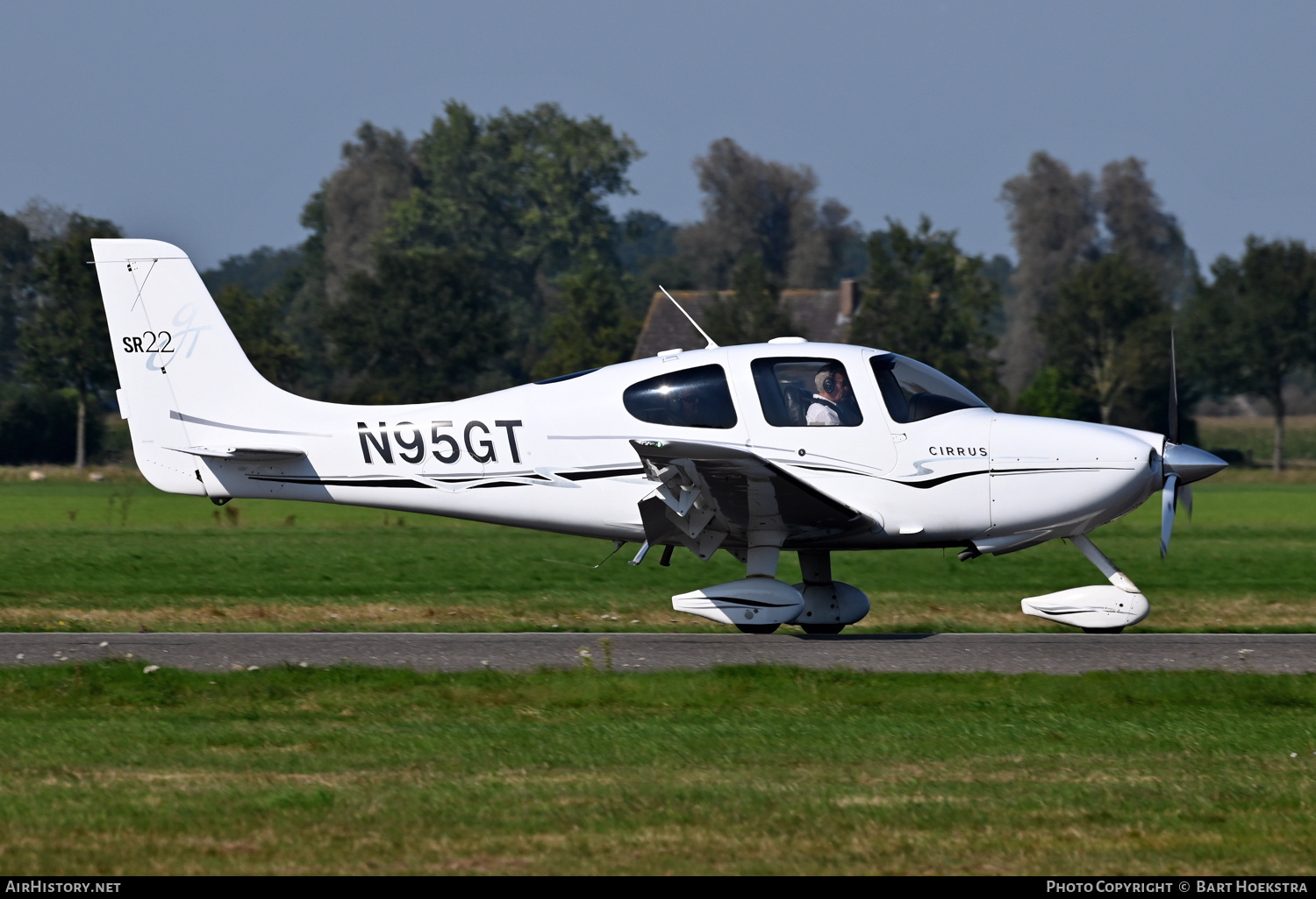Aircraft Photo of N95GT | Cirrus SR-22 G2-GTS | AirHistory.net #729271