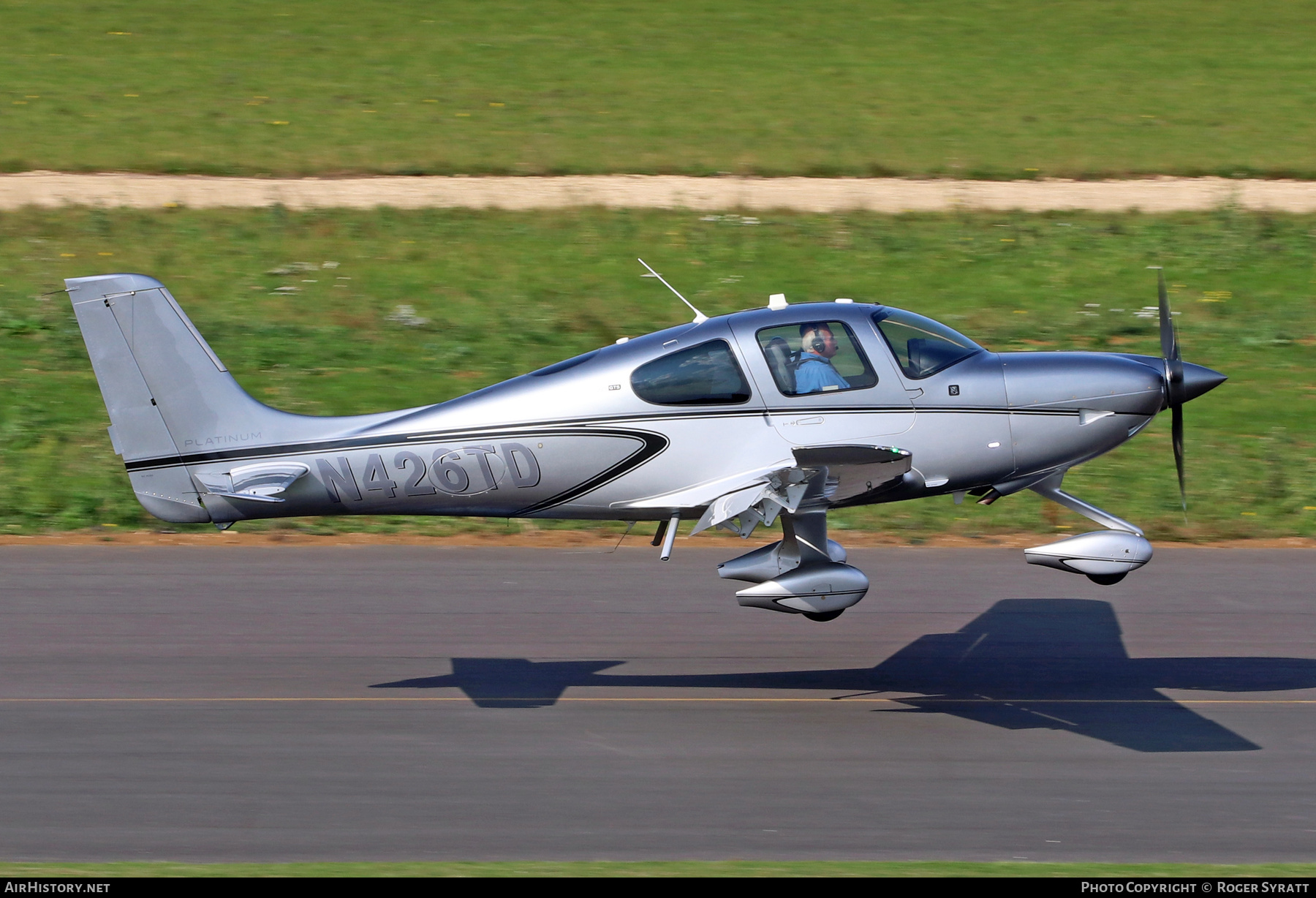 Aircraft Photo of N426TD | Cirrus SR-22T G6-GTS Platinum | AirHistory.net #729480