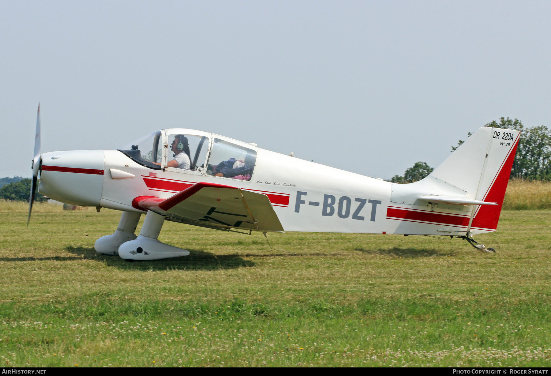 Aircraft Photo of F-BOZT | CEA-Jodel DR-220A 2+2 | Aéro Club René Mouchotte | AirHistory.net #729493