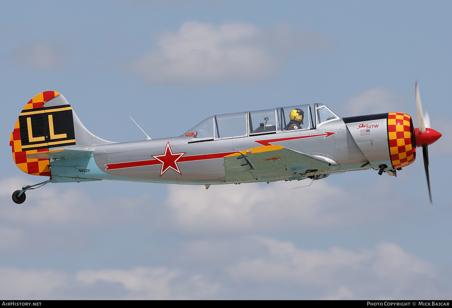 Aircraft Photo of N652Y | Yakovlev Yak-52TW | Soviet Union - Air Force | AirHistory.net #729551