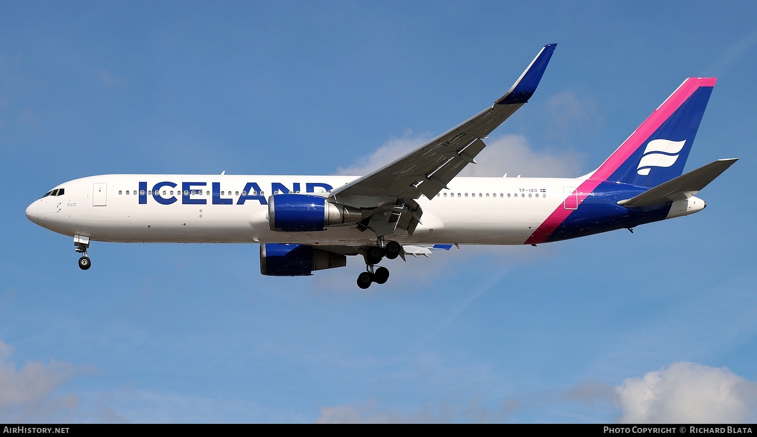Aircraft Photo of TF-ISO | Boeing 767-319/ER | Icelandair | AirHistory.net #729698