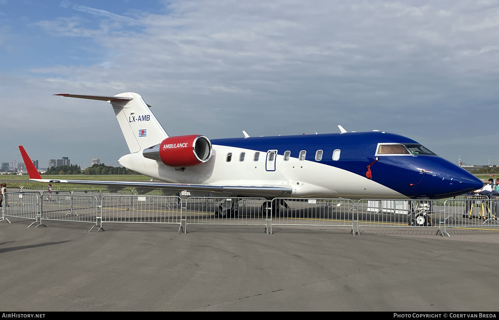 Aircraft Photo of LX-AMB | Bombardier Challenger 650 (CL-600-2B16) | LAR - Luxembourg Air Rescue | AirHistory.net #729745