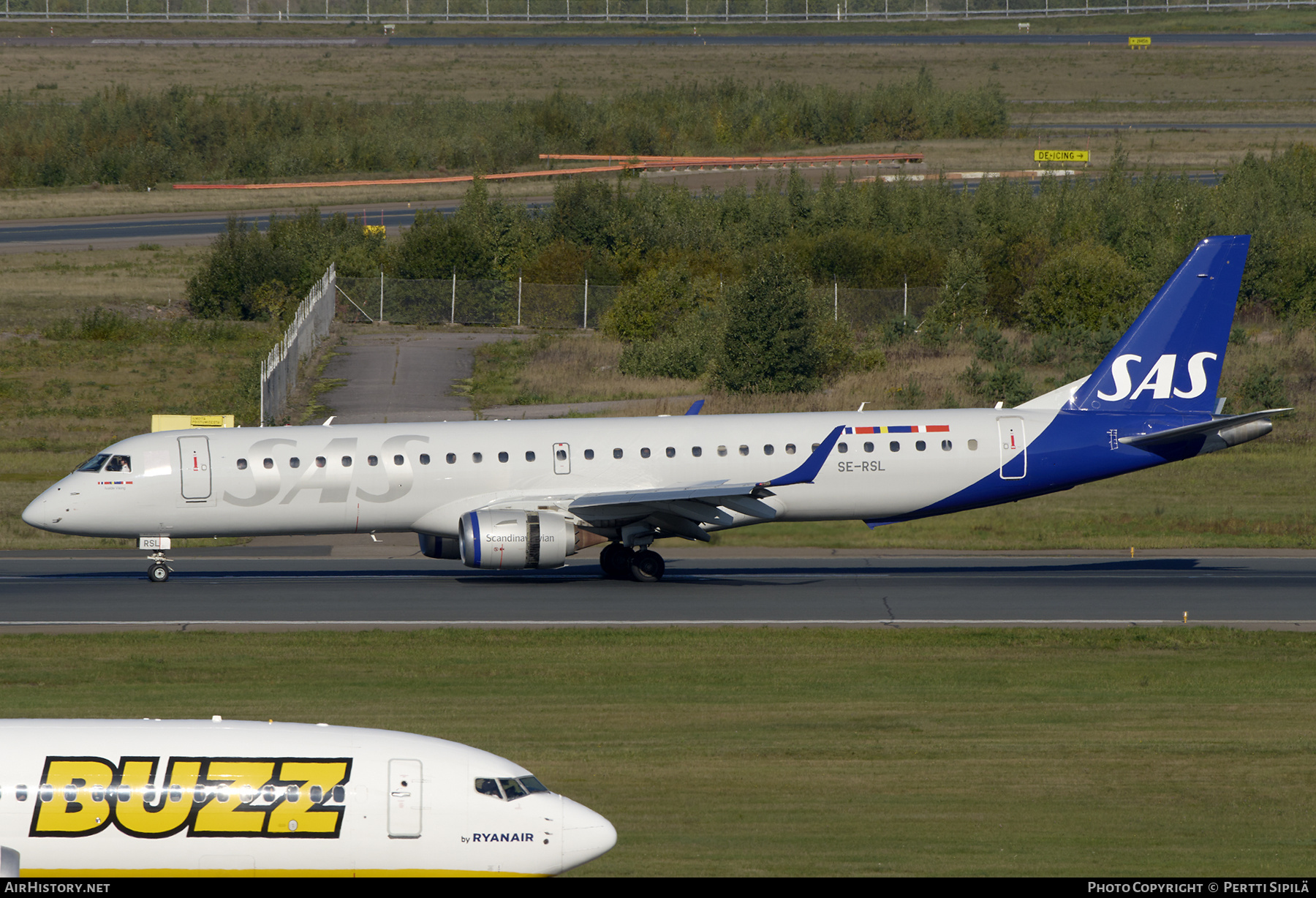 Aircraft Photo of SE-RSL | Embraer 195LR (ERJ-190-200LR) | Scandinavian Airlines - SAS | AirHistory.net #729758
