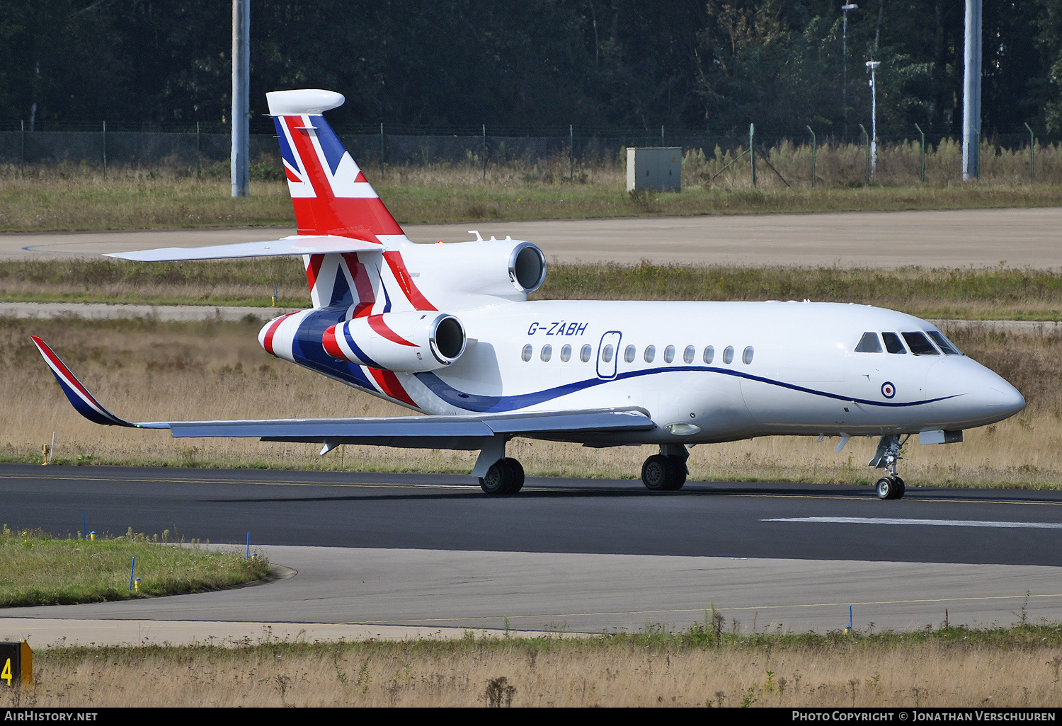 Aircraft Photo of G-ZABH | Dassault Falcon 900LX Envoy IV CC.1 | UK - Air Force | AirHistory.net #729822