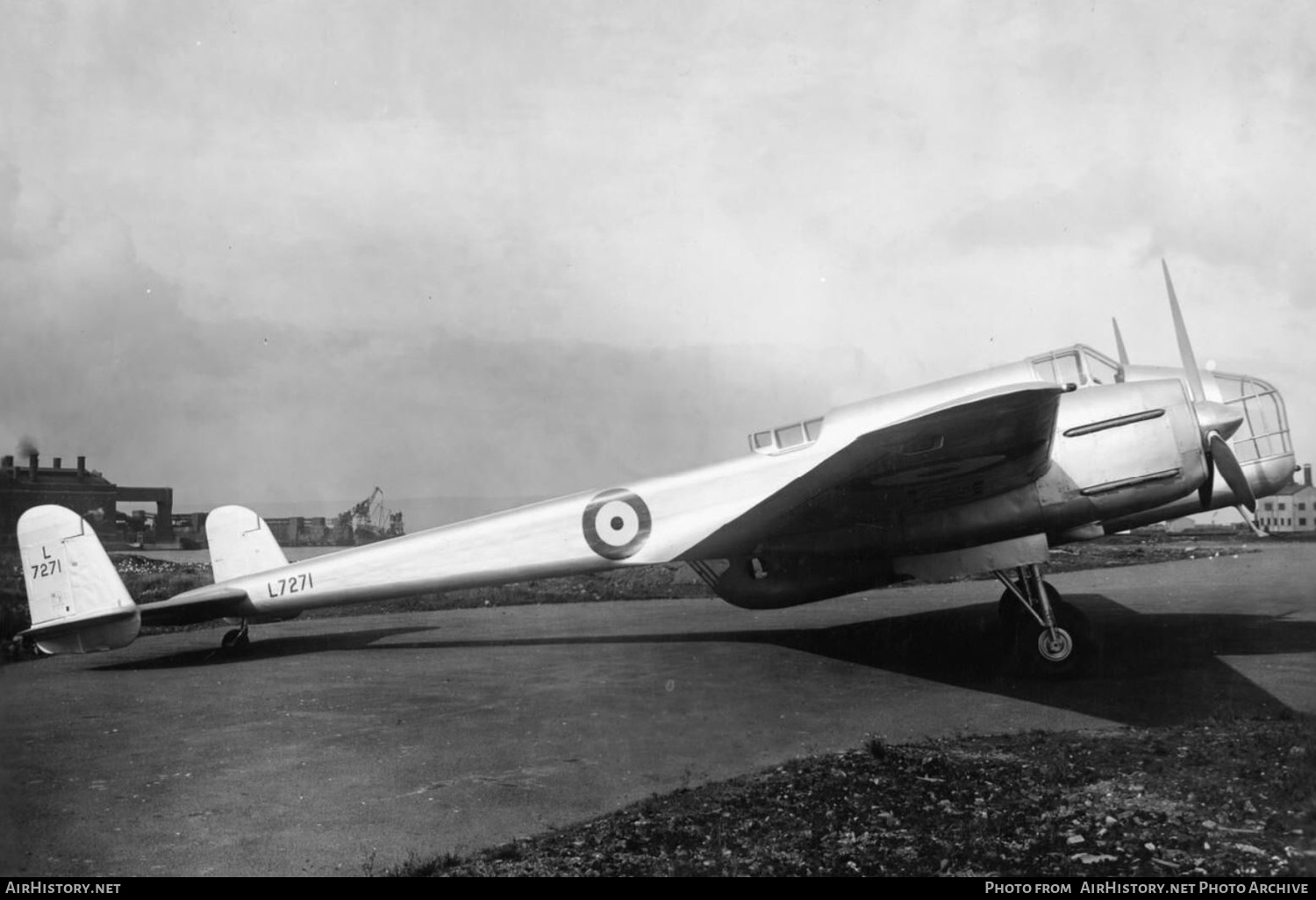 Aircraft Photo of L7271 | Handley Page HP.53 Hereford | UK - Air Force | AirHistory.net #729905
