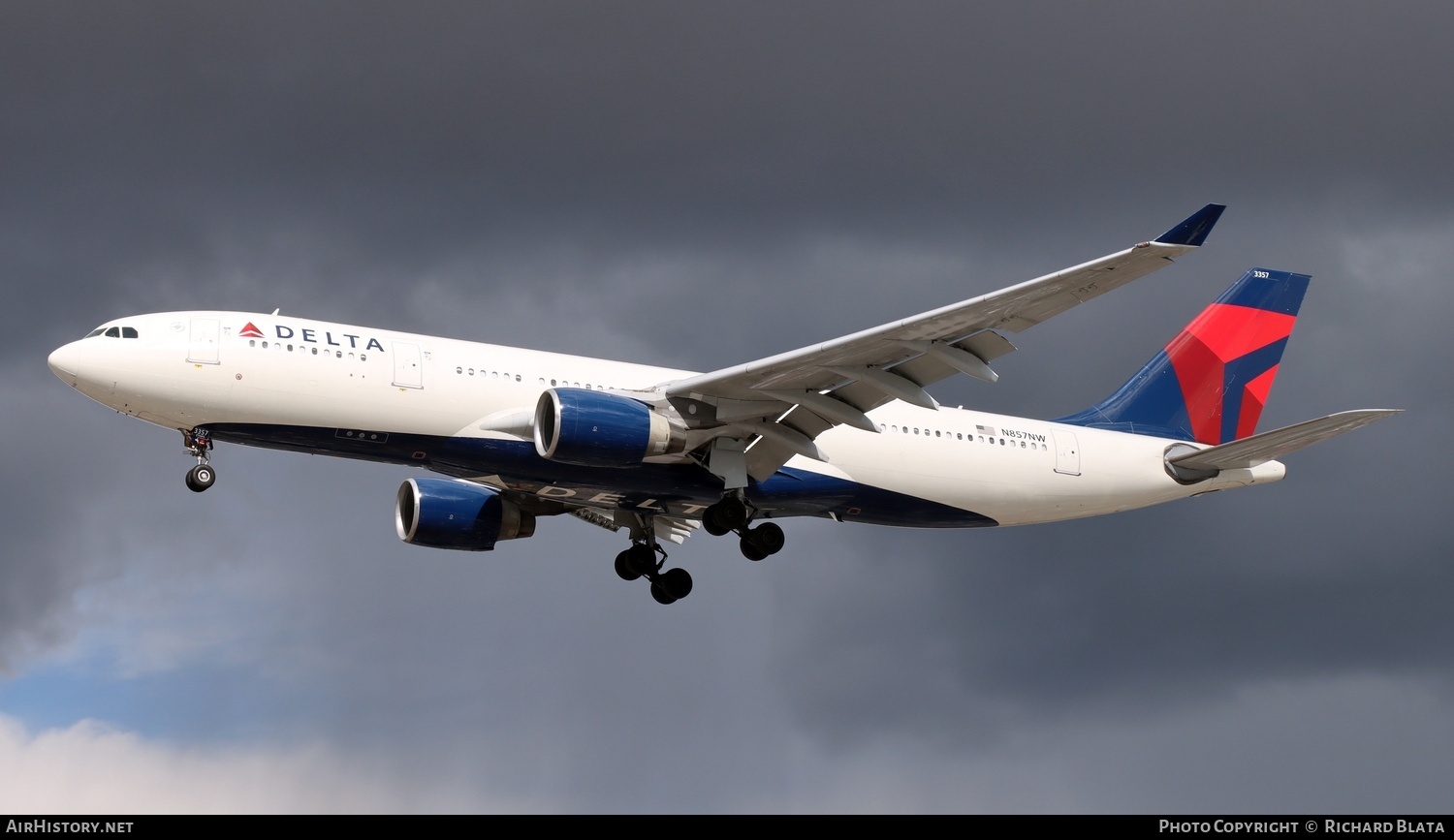 Aircraft Photo of N857NW | Airbus A330-223 | Delta Air Lines | AirHistory.net #729959