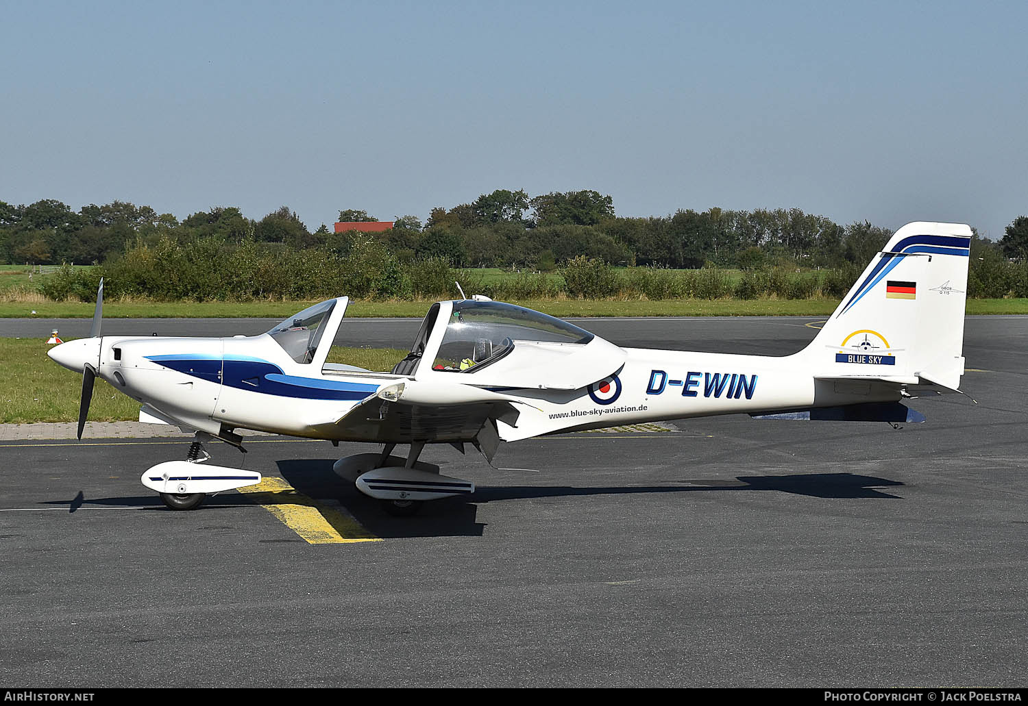 Aircraft Photo of D-EWIN | Grob G-115C | Blue Sky Aviation | AirHistory.net #729973