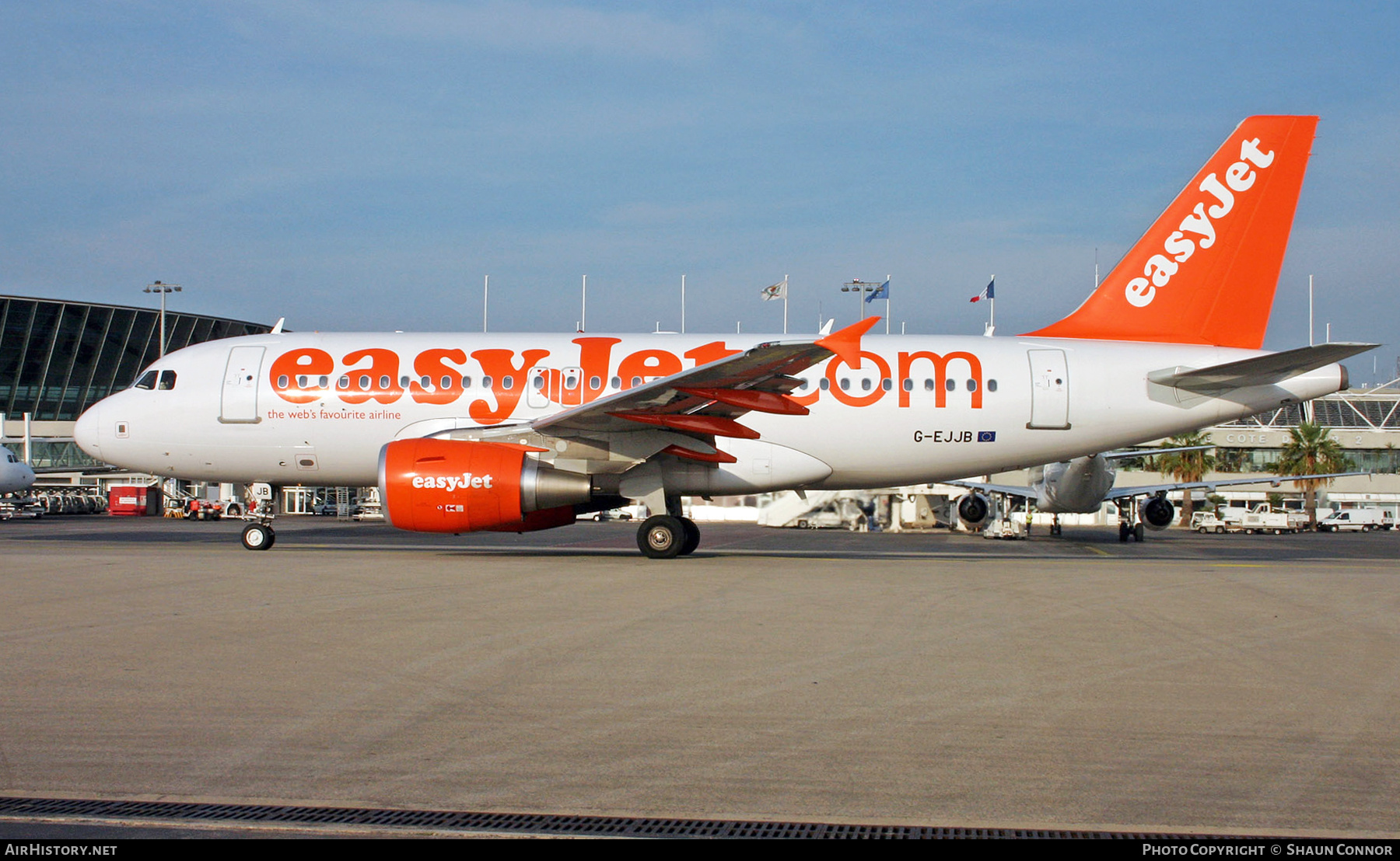 Aircraft Photo of G-EJJB | Airbus A319-111 | EasyJet | AirHistory.net #730034