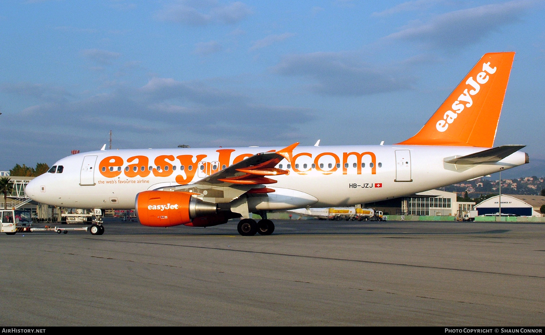 Aircraft Photo of HB-JZJ | Airbus A319-111 | EasyJet | AirHistory.net #730051