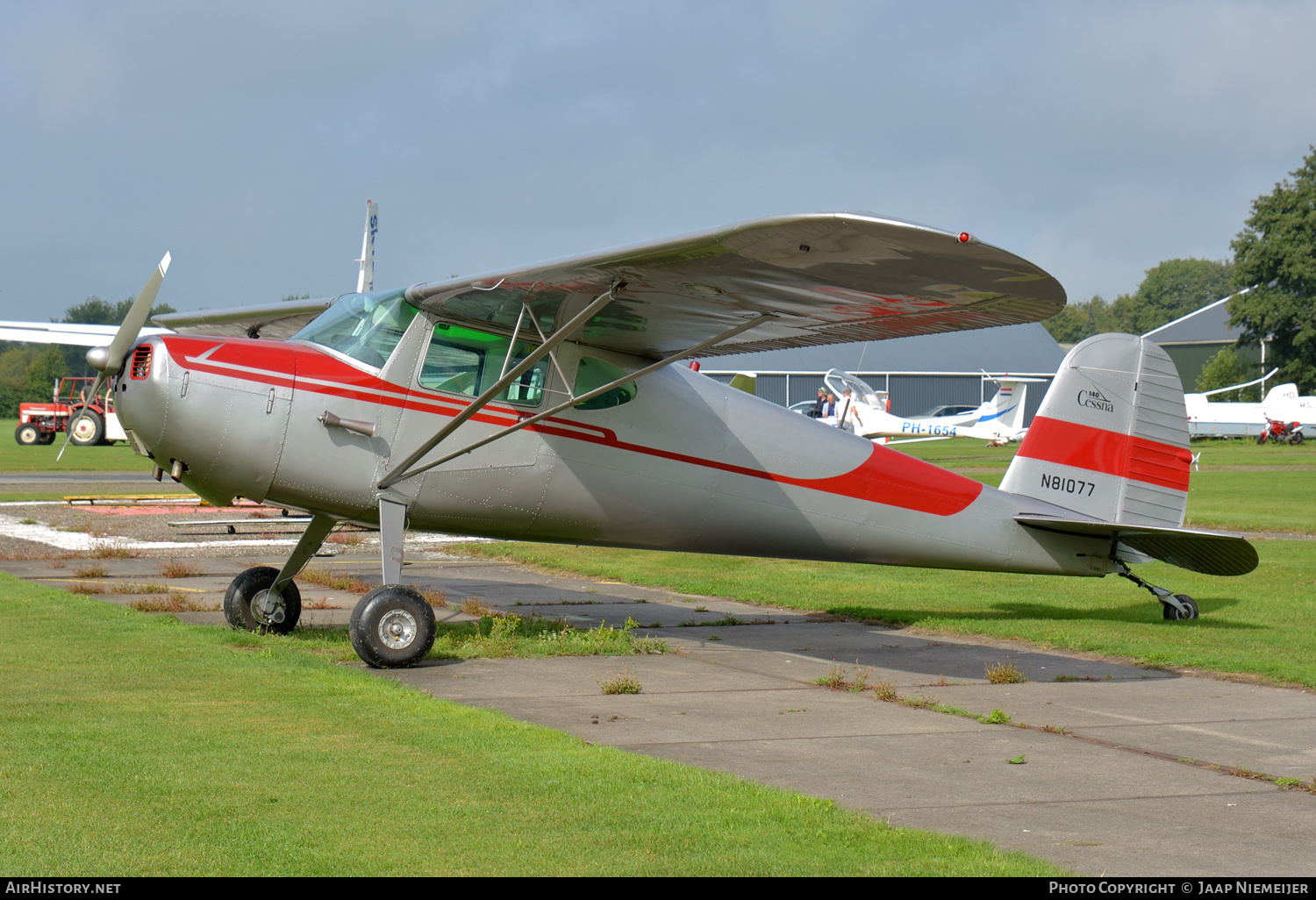 Aircraft Photo of N81077 | Cessna 140 | AirHistory.net #730069