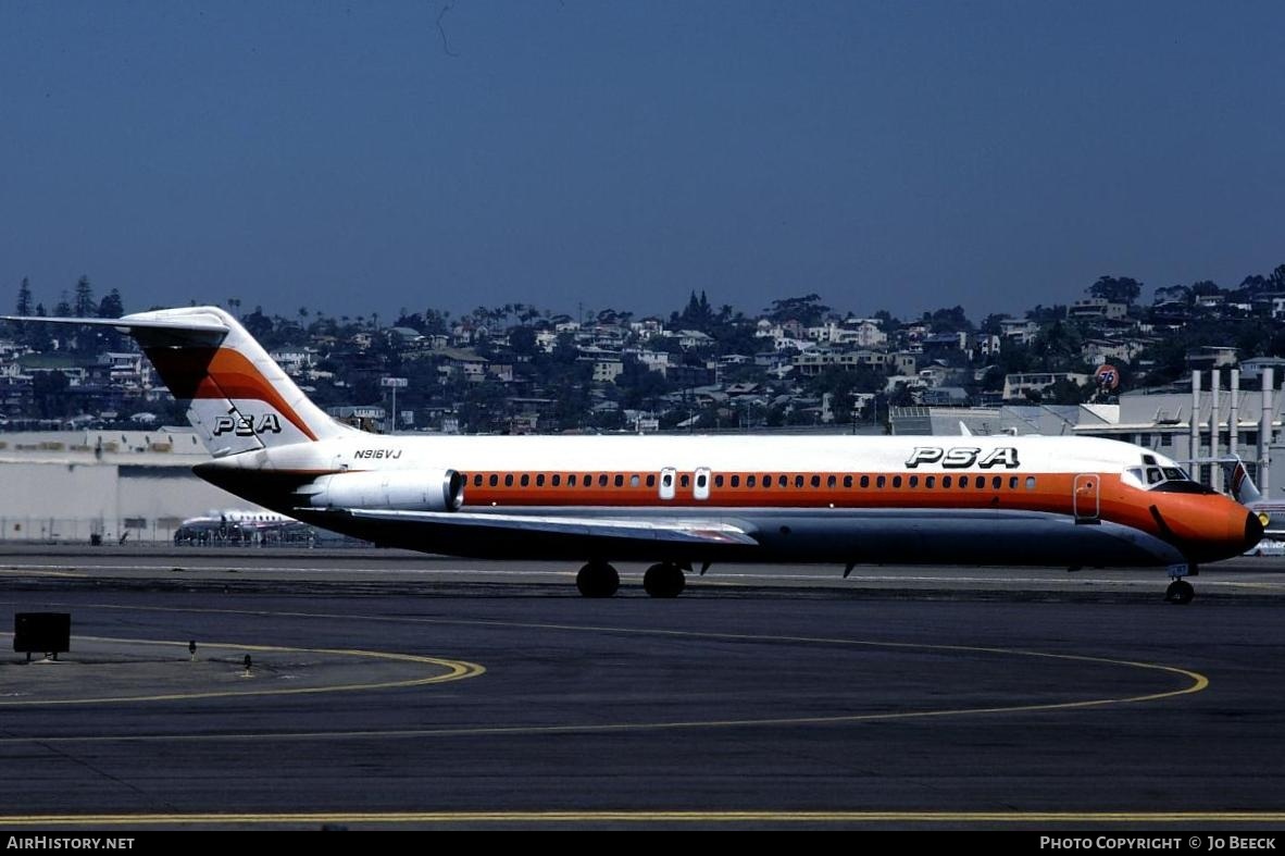 Aircraft Photo of N916VJ | McDonnell Douglas DC-9-32 | PSA - Pacific Southwest Airlines | AirHistory.net #730126