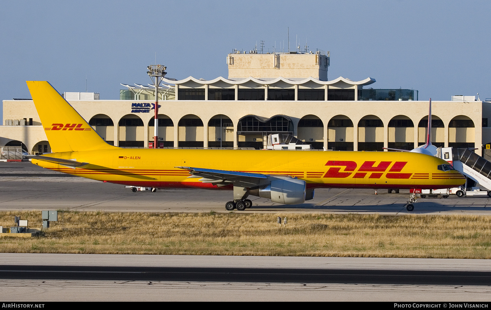 Aircraft Photo of D-ALEN | Boeing 757-2Q8(PCF) | DHL International | AirHistory.net #730167
