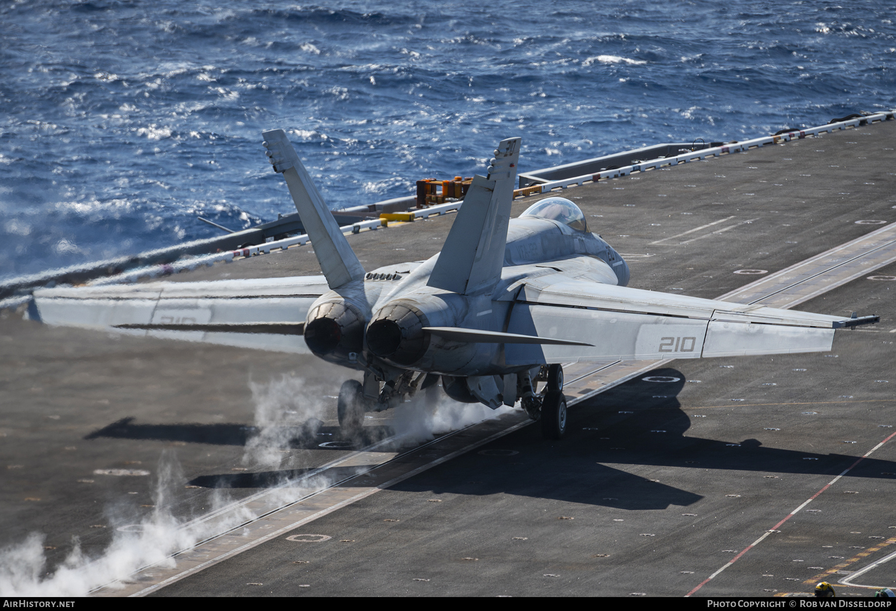Aircraft Photo of 165902 | Boeing F/A-18E Super Hornet | USA - Navy | AirHistory.net #730562