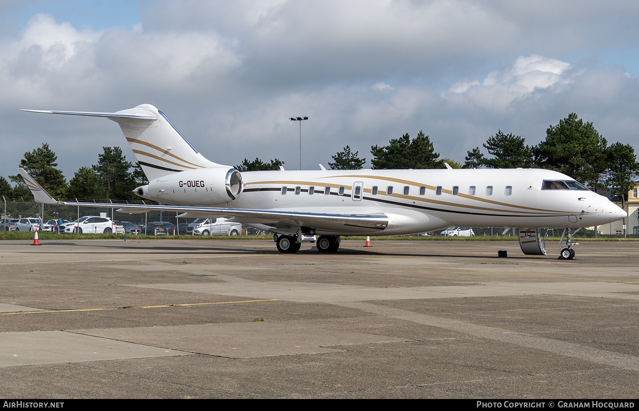 Aircraft Photo of G-OUEG | Bombardier Global 6000 (BD-700-1A10) | AirHistory.net #730644