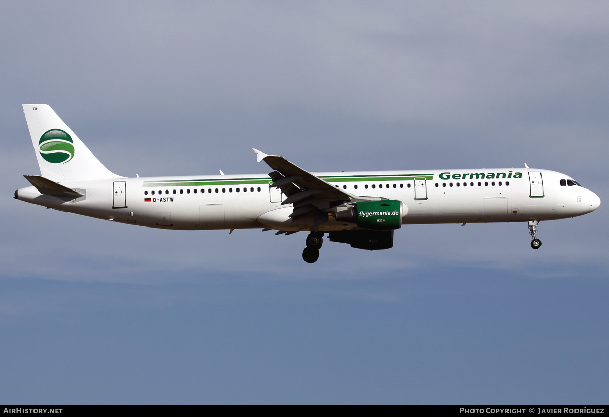 Aircraft Photo of D-ASTW | Airbus A321-211 | Germania | AirHistory.net #730681