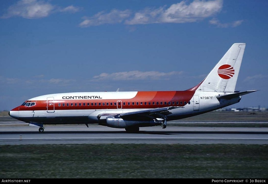 Aircraft Photo of N7387F | Boeing 737-214 | Continental Airlines | AirHistory.net #730702