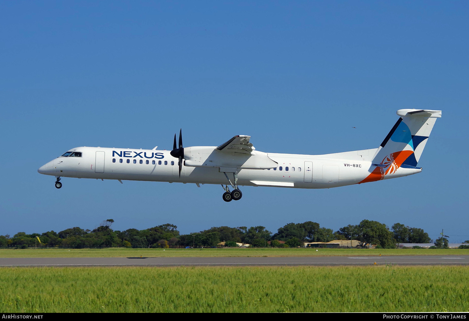 Aircraft Photo of VH-8XC | Bombardier DHC-8-402 Dash 8 | Nexus Airlines | AirHistory.net #730800