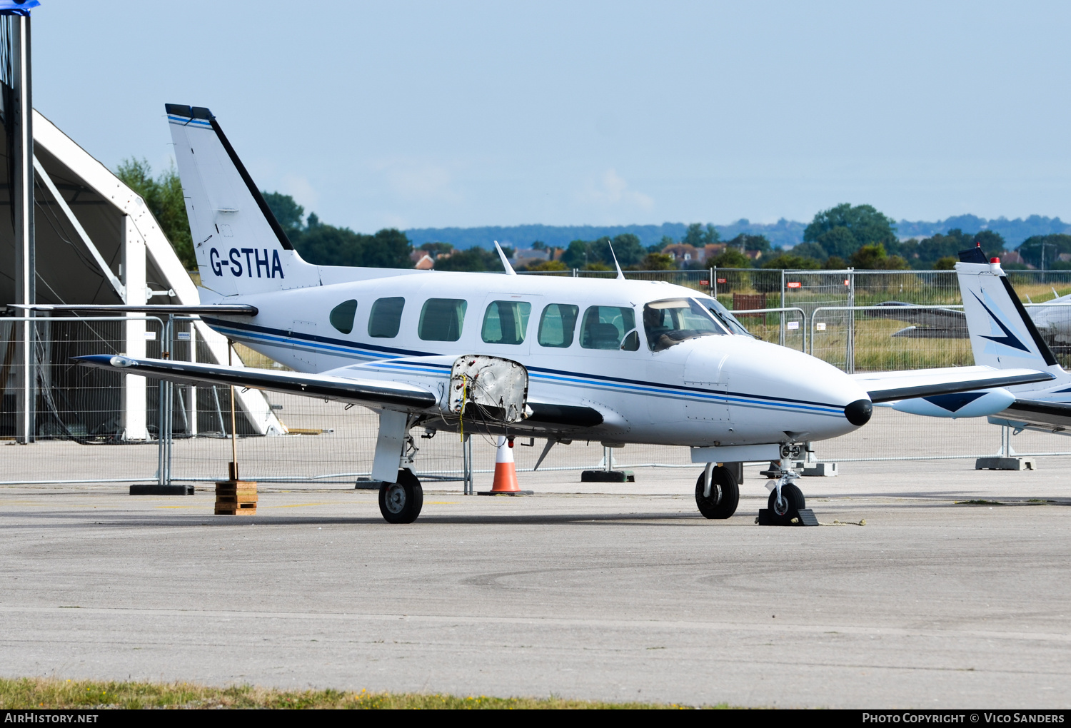 Aircraft Photo of G-STHA | Piper PA-31-350 Chieftain | Skysouth | AirHistory.net #730816