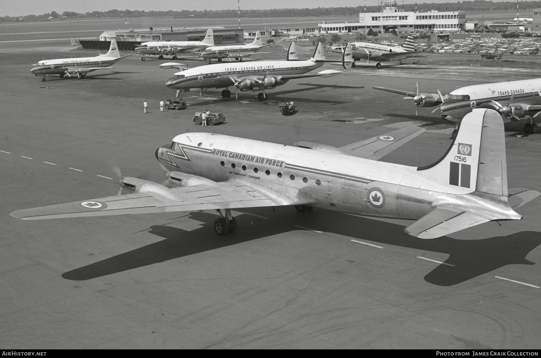 Aircraft Photo of 17516 | Canadair C-54GM North Star Mk1 (CL-2) | Canada - Air Force | AirHistory.net #731008
