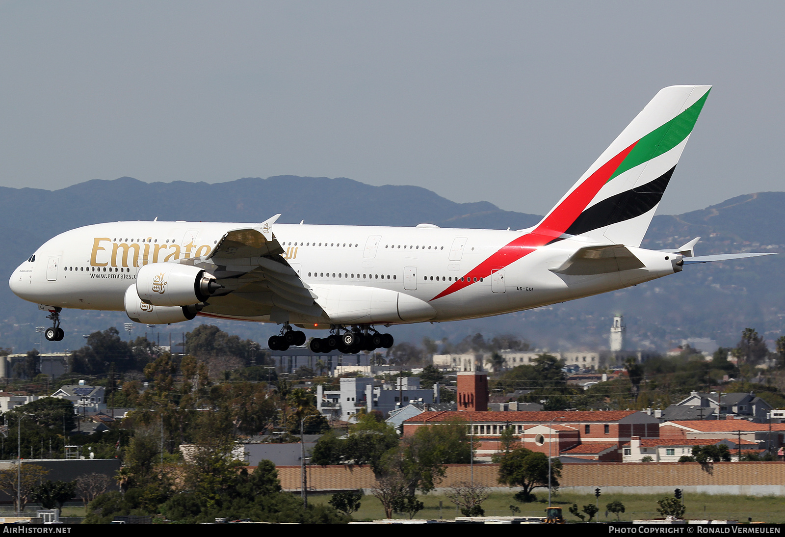 Aircraft Photo of A6-EUI | Airbus A380-861 | Emirates | AirHistory.net #731184