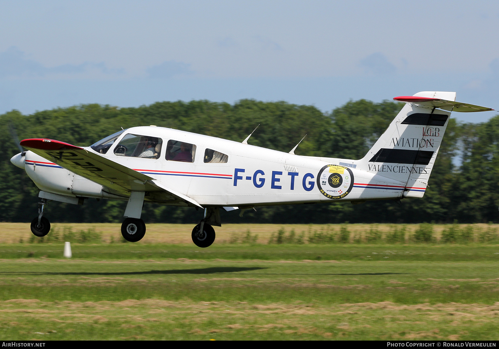 Aircraft Photo of F-GETG | Piper PA-28RT-201T Turbo Arrow IV | LGP Aviation | AirHistory.net #731208