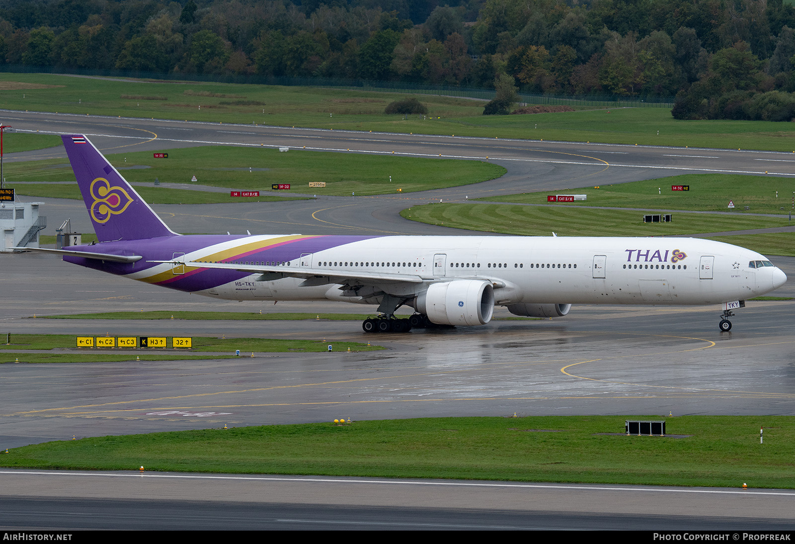 Aircraft Photo of HS-TKY | Boeing 777-3D7/ER | Thai Airways International | AirHistory.net #731250