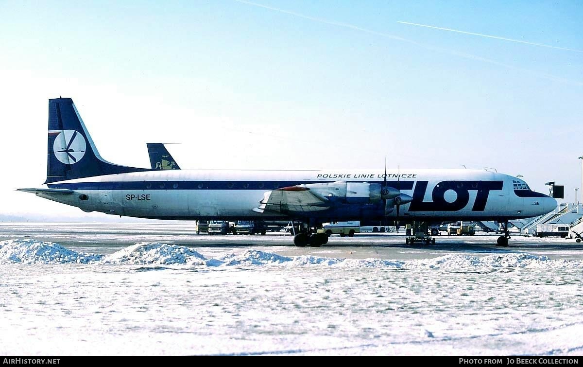 Aircraft Photo of SP-LSE | Ilyushin Il-18V | LOT Polish Airlines - Polskie Linie Lotnicze | AirHistory.net #731362