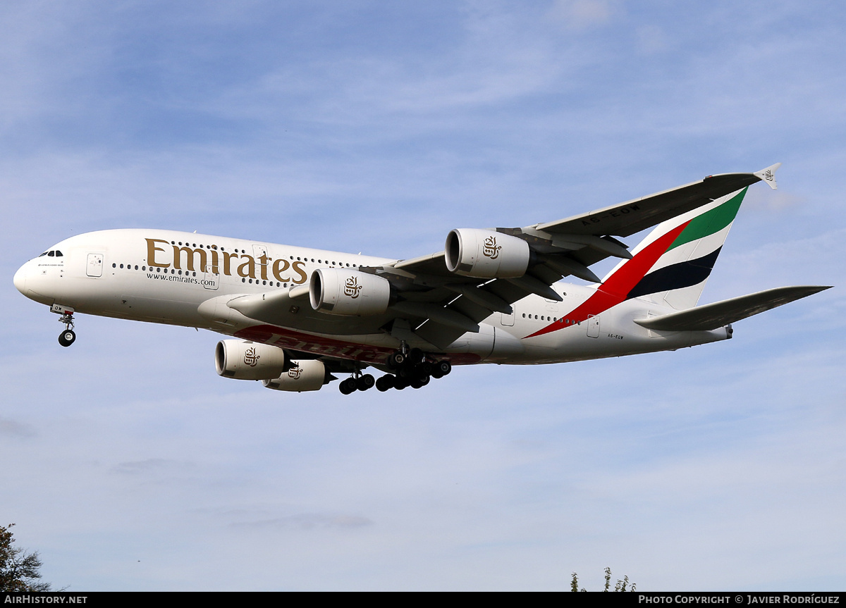 Aircraft Photo of A6-EOW | Airbus A380-861 | Emirates | AirHistory.net #731388
