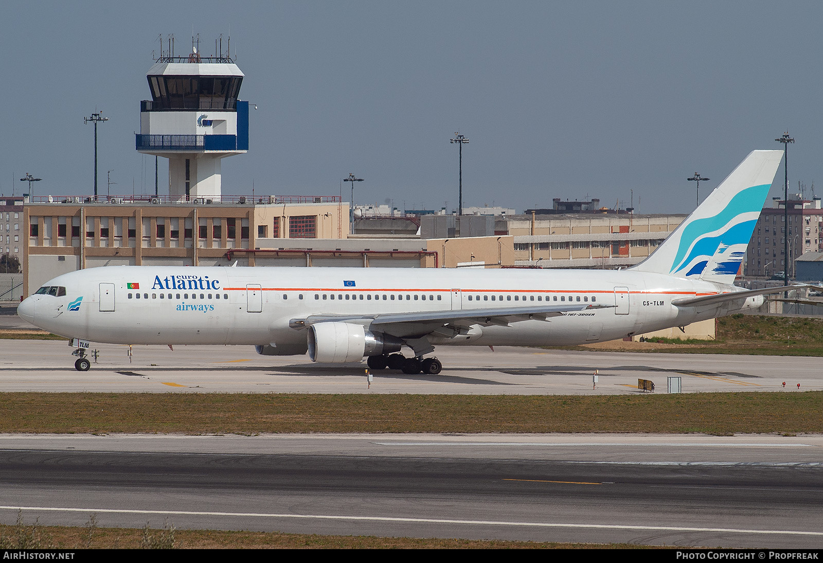 Aircraft Photo of CS-TLM | Boeing 767-33A/ER | Euro Atlantic Airways | AirHistory.net #731450