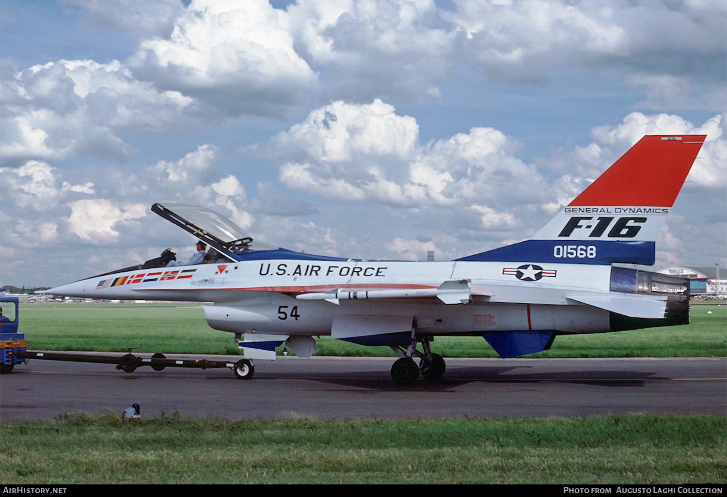 Aircraft Photo of 72-1568 / 01568 | General Dynamics YF-16A Fighting Falcon | USA - Air Force | AirHistory.net #731494