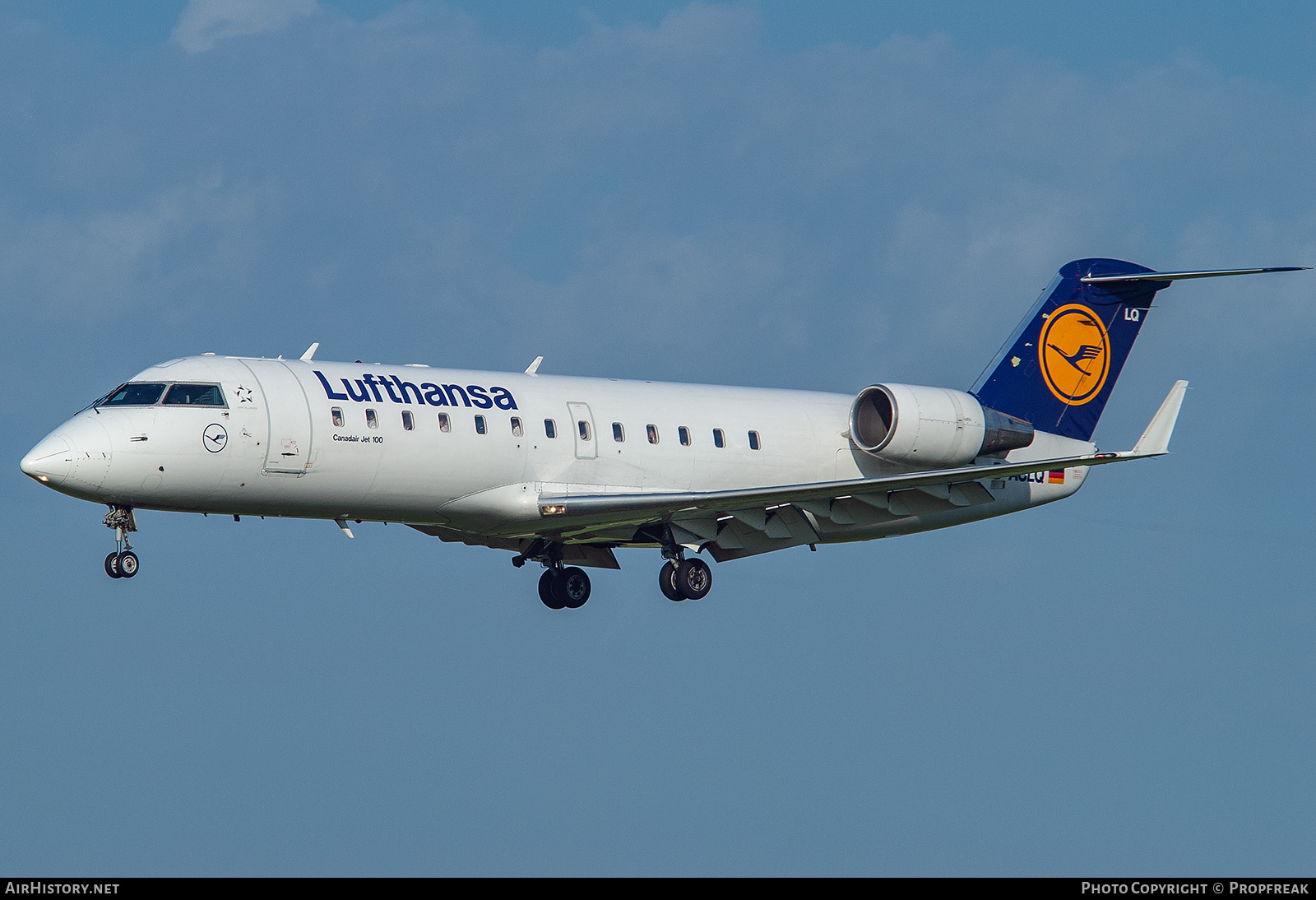 Aircraft Photo of D-ACLQ | Canadair CRJ-100LR (CL-600-2B19) | Lufthansa | AirHistory.net #731660