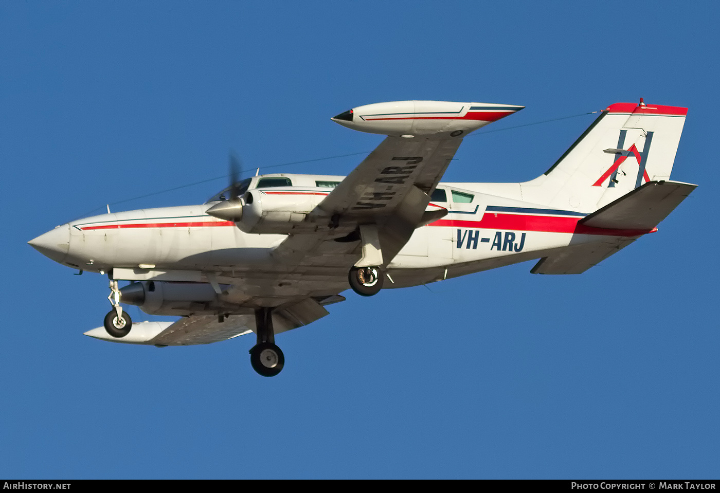 Aircraft Photo of VH-ARJ | Cessna 402B Utililiner | Hardy Aviation | AirHistory.net #731805
