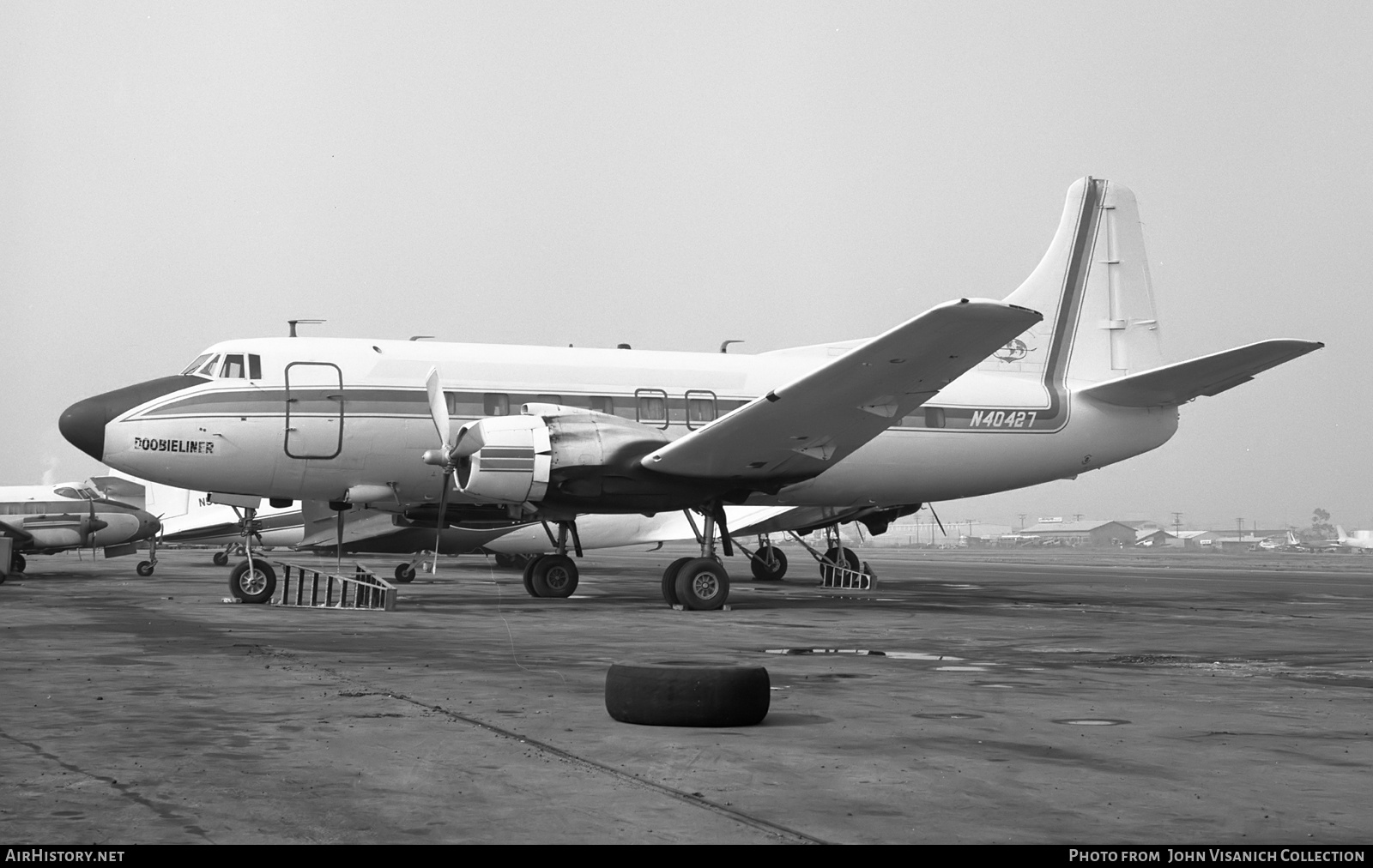 Aircraft Photo of N40427 | Martin 404 | AirHistory.net #731834