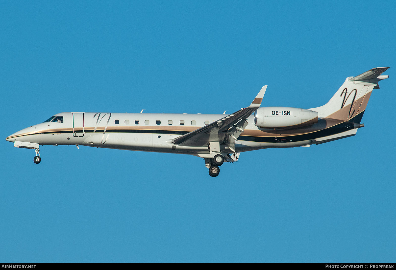 Aircraft Photo of OE-ISN | Embraer Legacy 600 (EMB-135BJ) | AirHistory.net #731837
