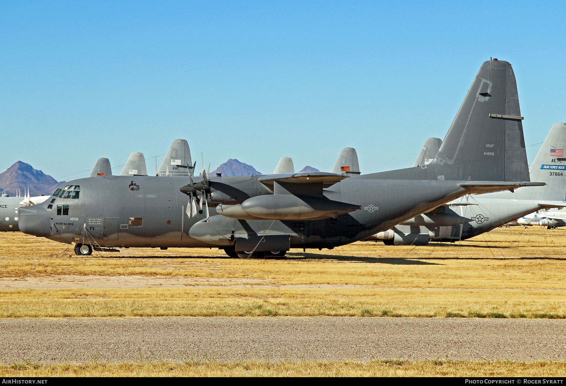 Aircraft Photo of 64-14858 / 44858 | Lockheed MC-130P Hercules (L-382) | USA - Air Force | AirHistory.net #731864