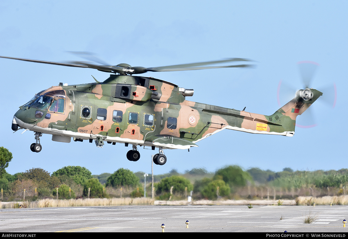 Aircraft Photo of 19607 | AgustaWestland EH101-515 | Portugal - Air Force | AirHistory.net #731930