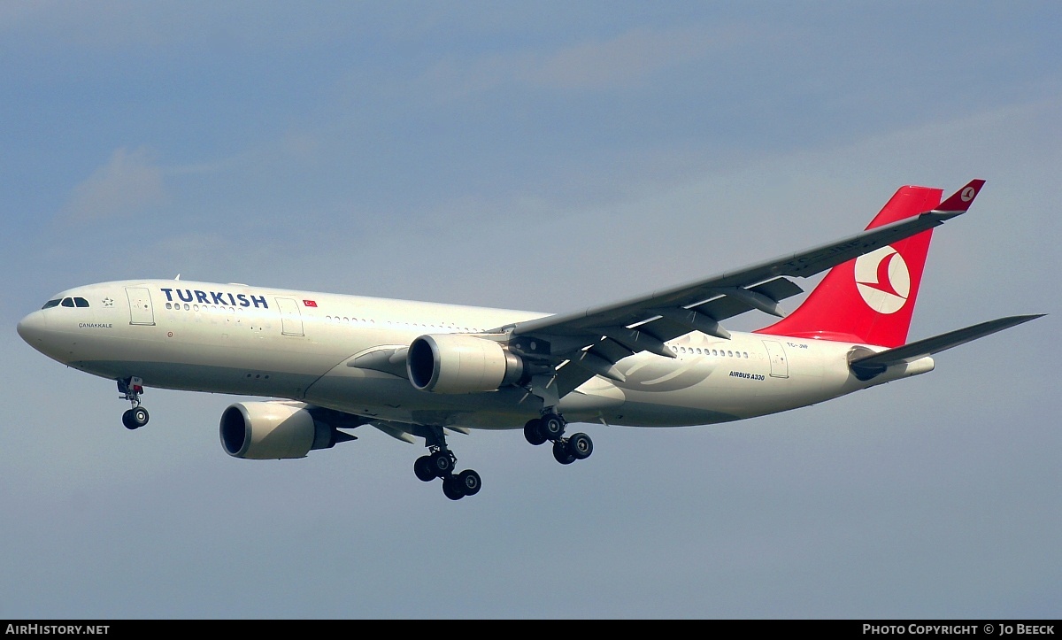 Aircraft Photo of TC-JNF | Airbus A330-203 | Turkish Airlines | AirHistory.net #732071