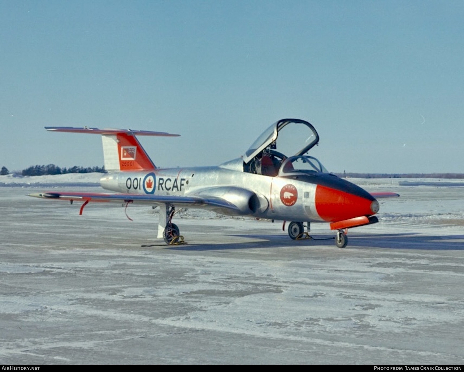 Aircraft Photo of 26001 | Canadair CT-114 Tutor (CL-41A) | Canada - Air Force | AirHistory.net #732217