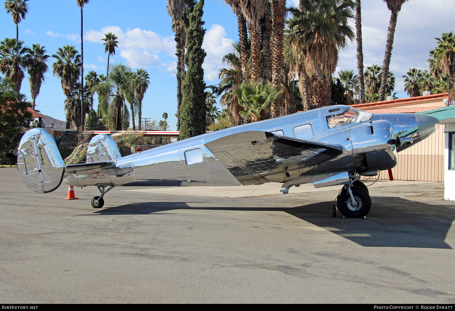 Aircraft Photo of N1140 | Beech D18S | AirHistory.net #732221